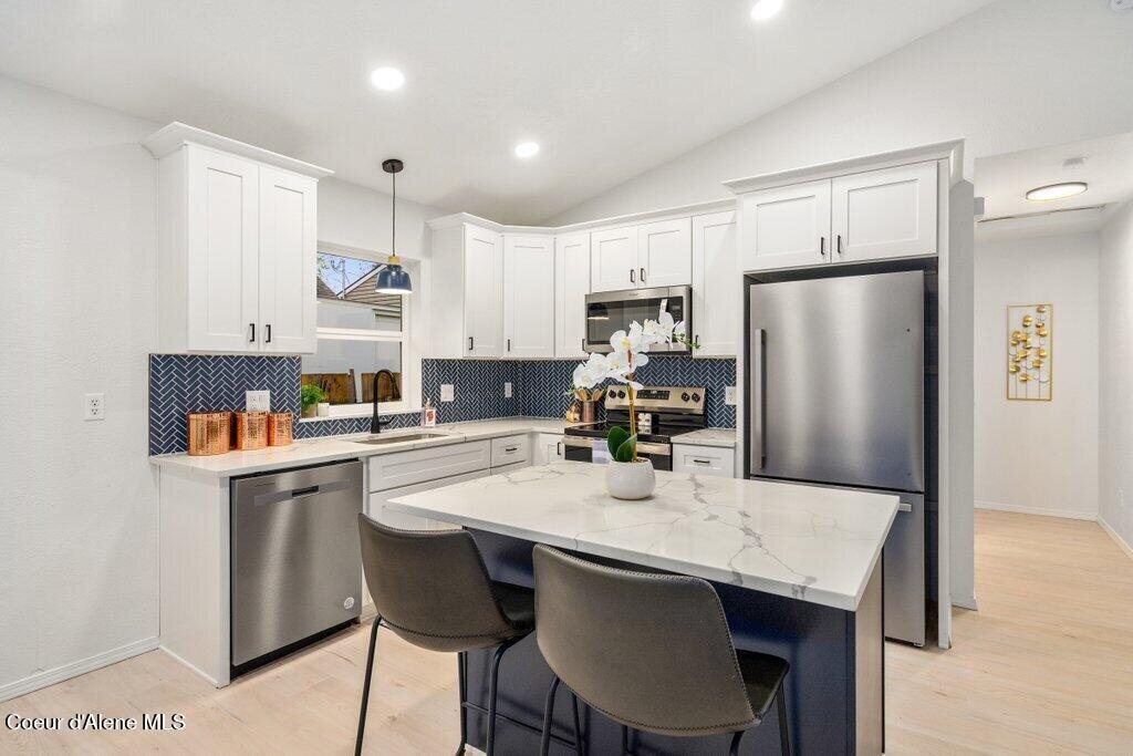 1813 N Medina St after rehab, kitchen
