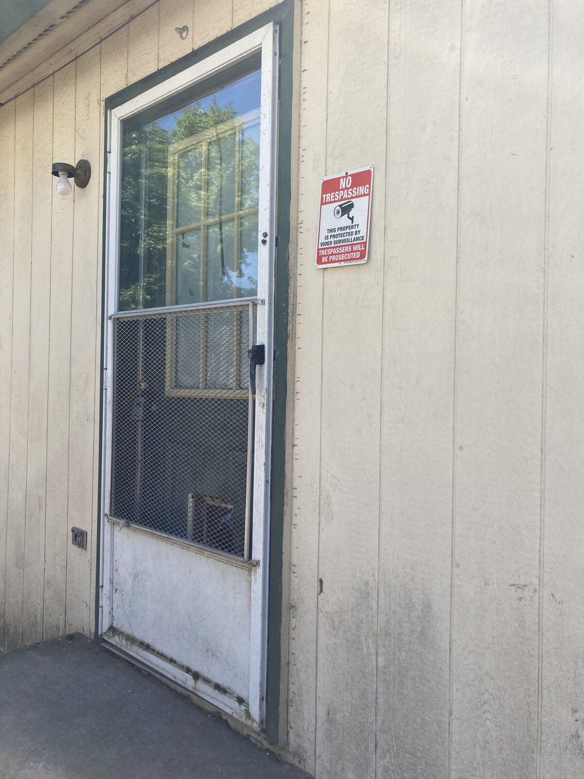 1813 Medina Dr before rehab