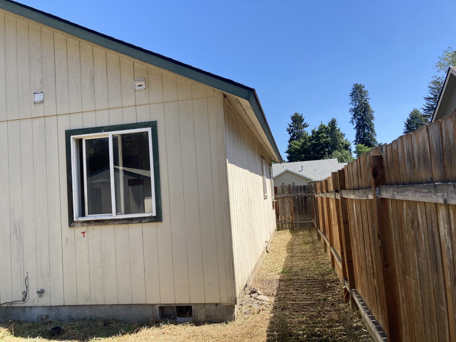 1813 Medina Dr before rehab